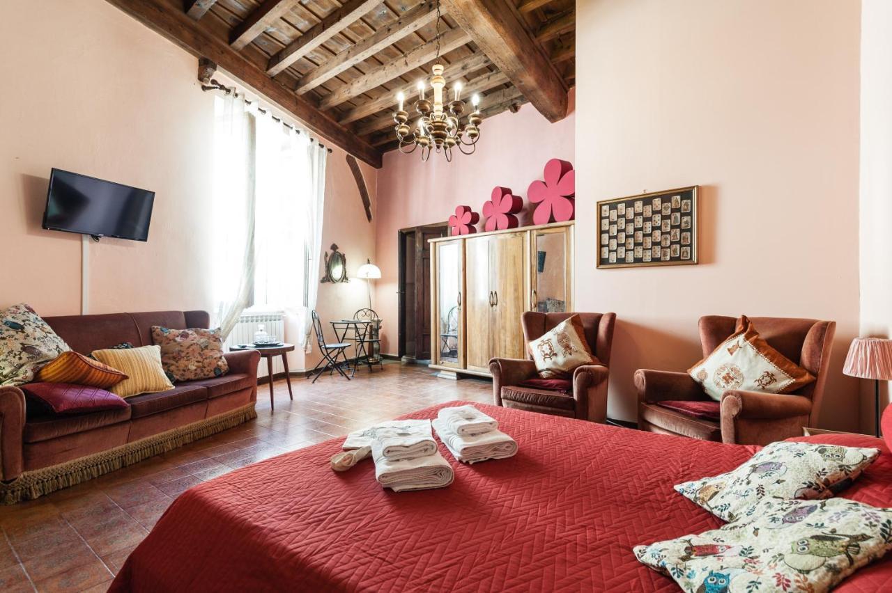 Bed and Breakfast La Gemma Di Elena Лукка Екстер'єр фото