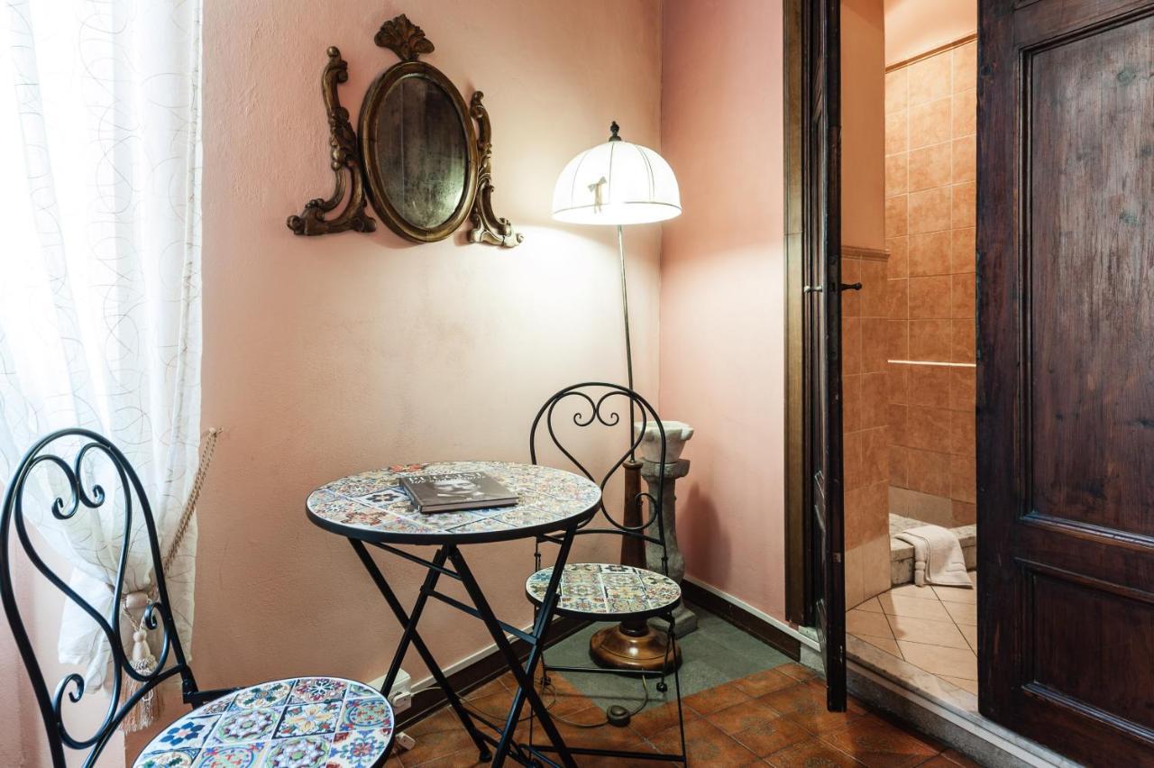 Bed and Breakfast La Gemma Di Elena Лукка Екстер'єр фото