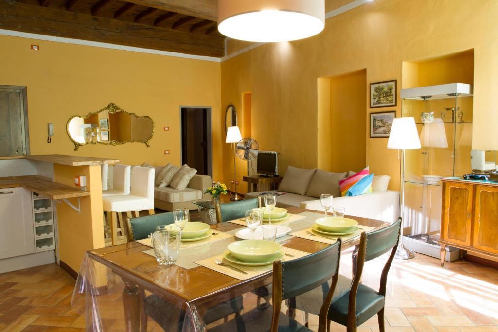 Bed and Breakfast La Gemma Di Elena Лукка Номер фото